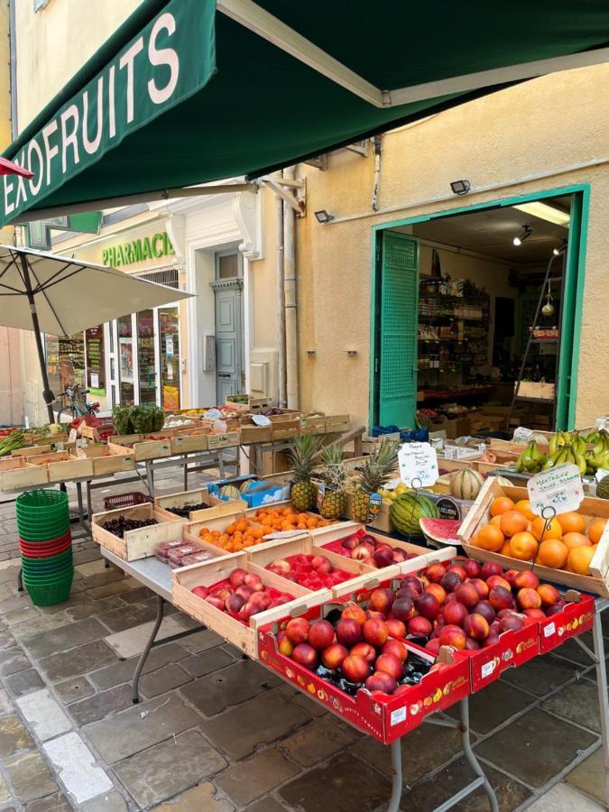 Studio Hyeres -Rue Pietonne Climatisation Lit 160 Tout Equipe - Sabrina Eksteriør bilde